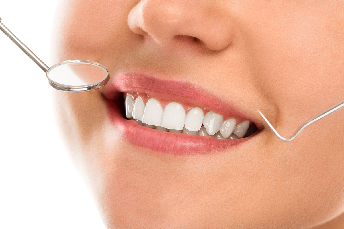 How to Maintain Dental Health During Vacation